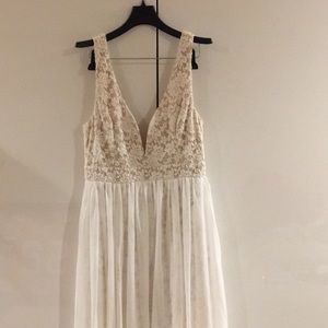 Lace white dress